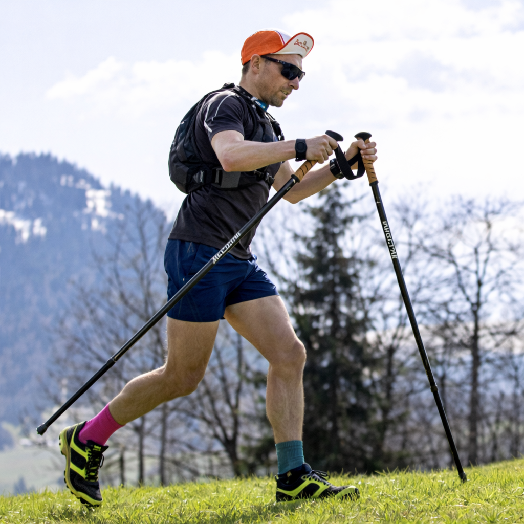 Bâtons de course télescopiques aluminium 63-135cm – Poignée liège